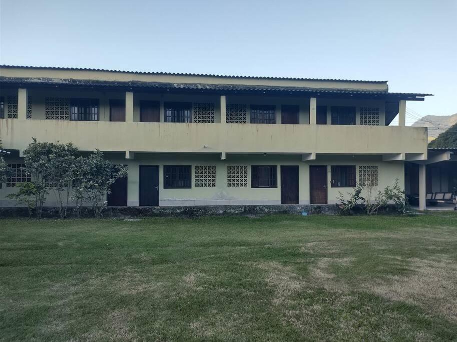 Kitnet - Da Verolme 9 * Angra dos Reis